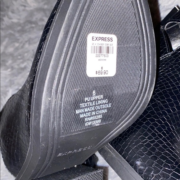 Express Booties - Picture 3 of 4